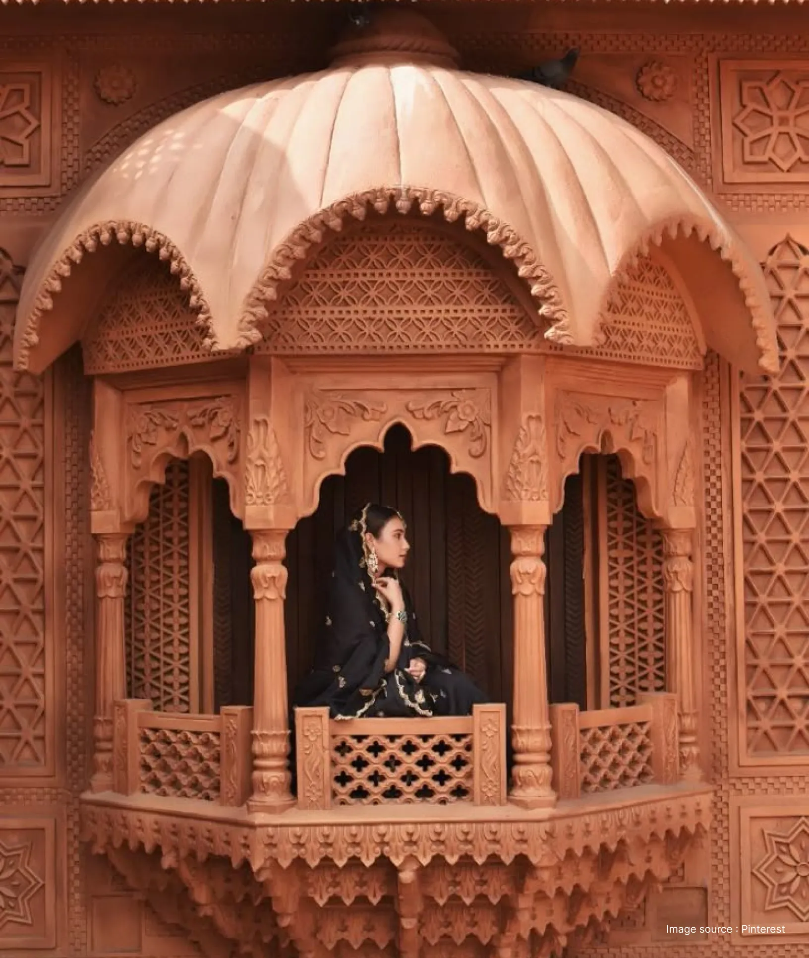 a view of a jharokha - an architectural marvel of Jaipur's architecture legacy