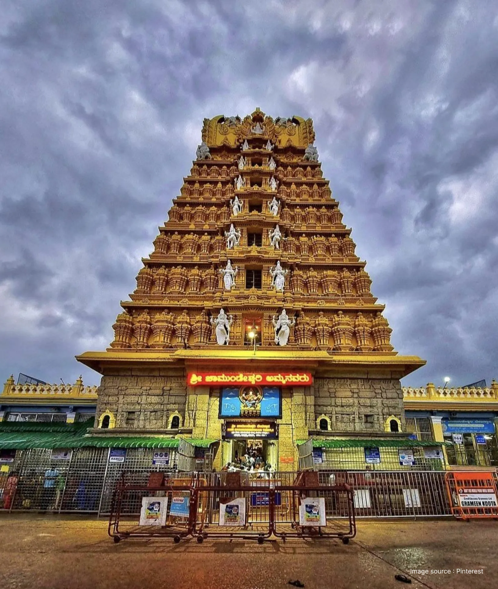 A view of the entrance of Sri Chamundeshwari Temple in Mysuru