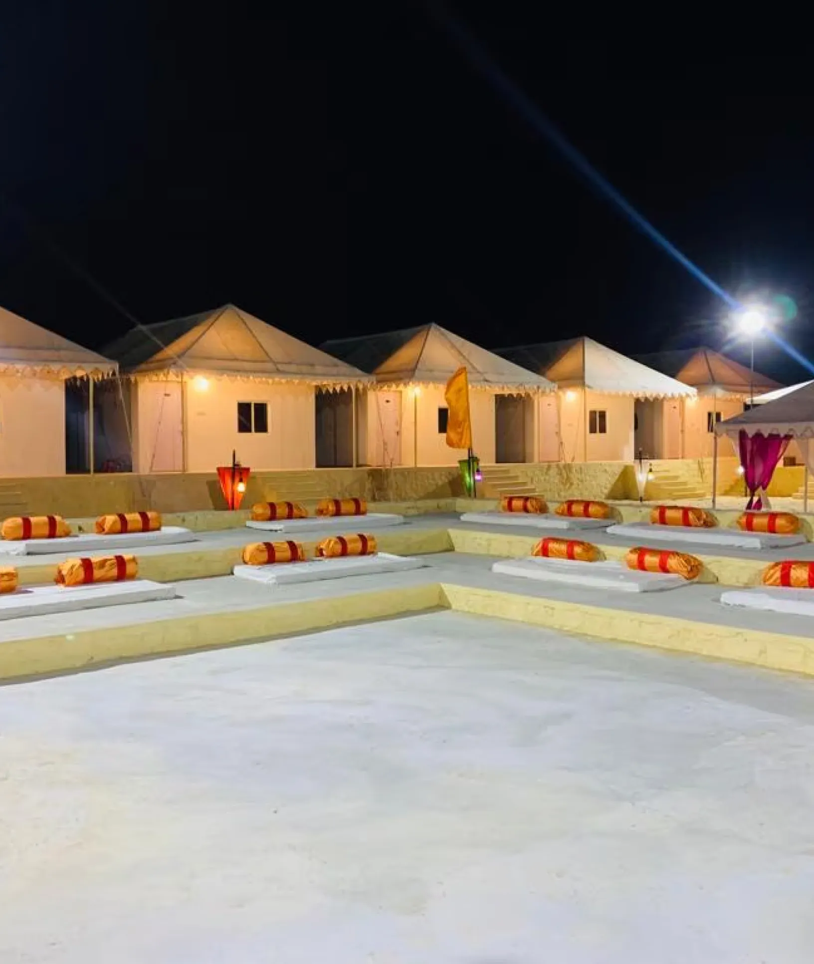 premium camp stays in the middle of the thar desert at night