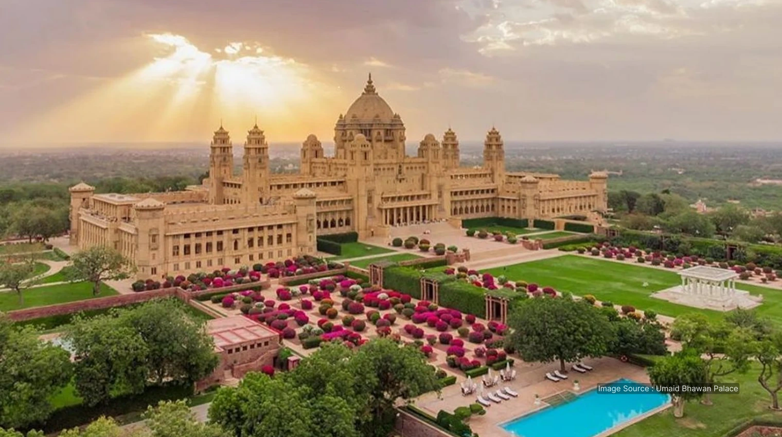 32001 A - Umaid Bhawan Palace - palaces to stay