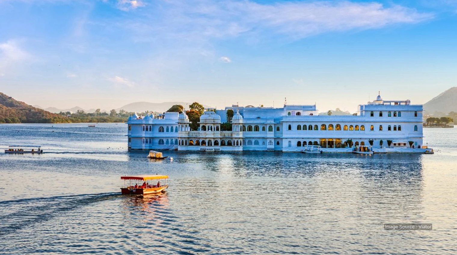 500922 A - Lake Pichola babymoon trip
