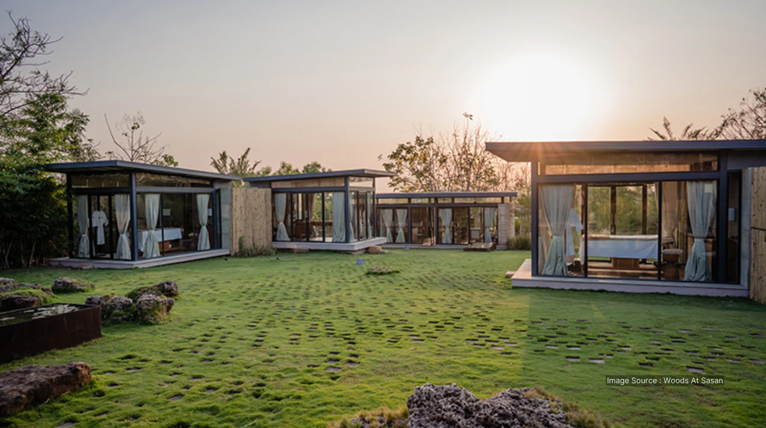 500721 A - luxury wellness retreats india