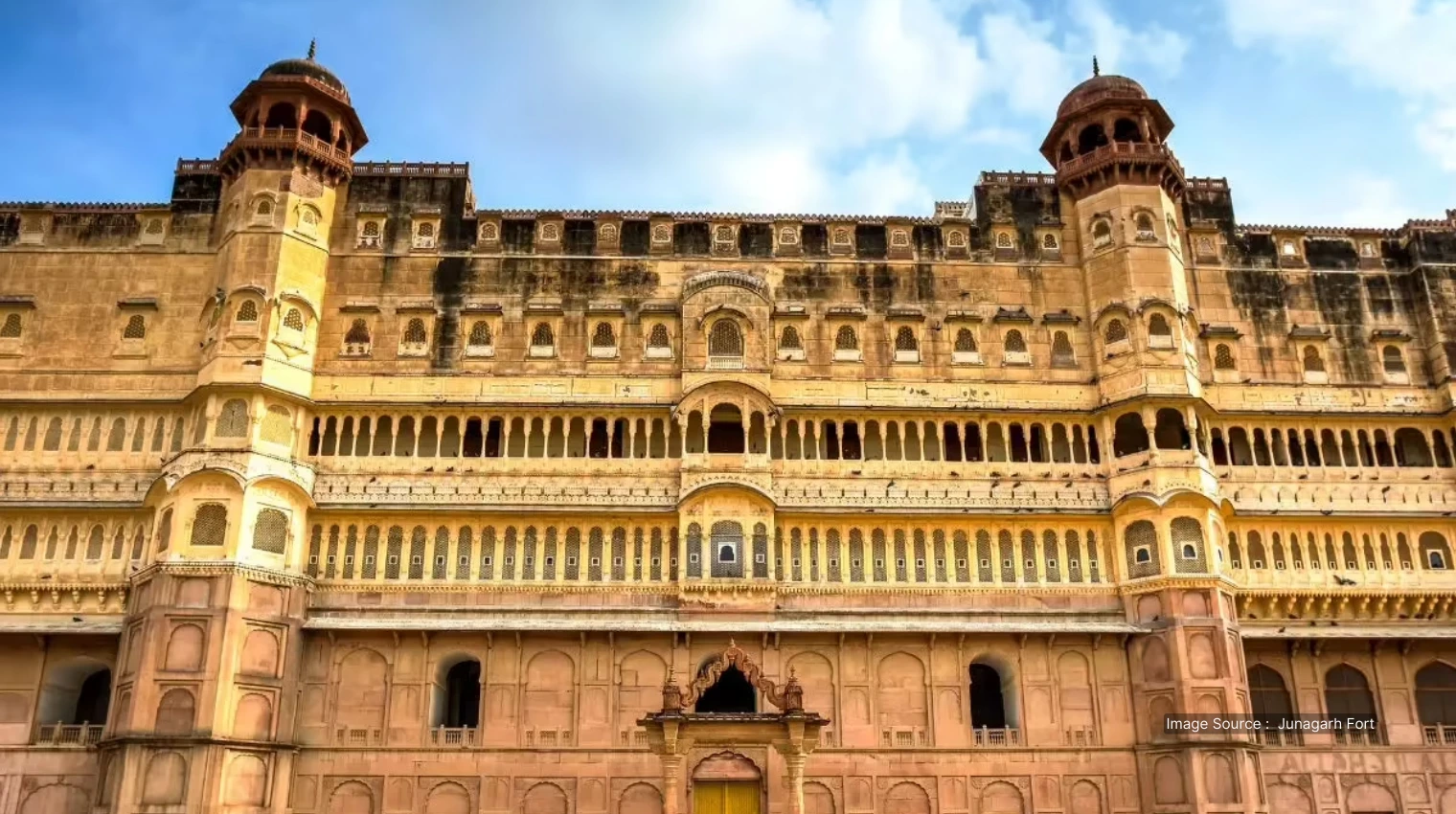600090 A - junagarh palace of bikaner - famous indian places to visit