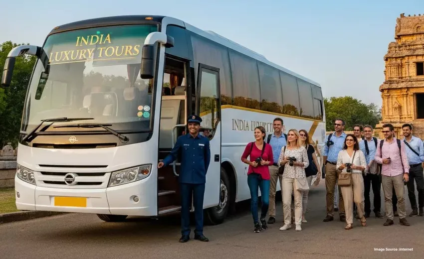 Guide explaining history to a tour group