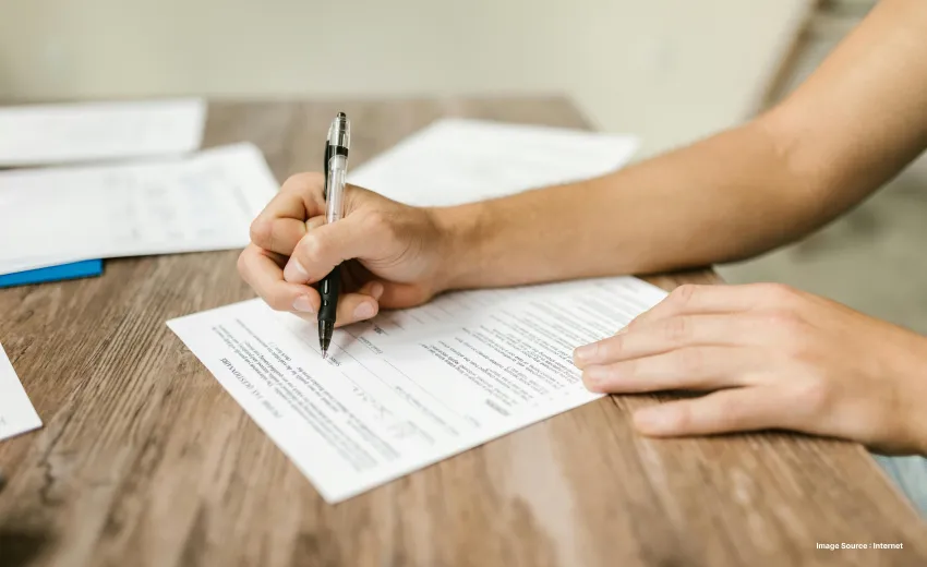 someone filling out the form