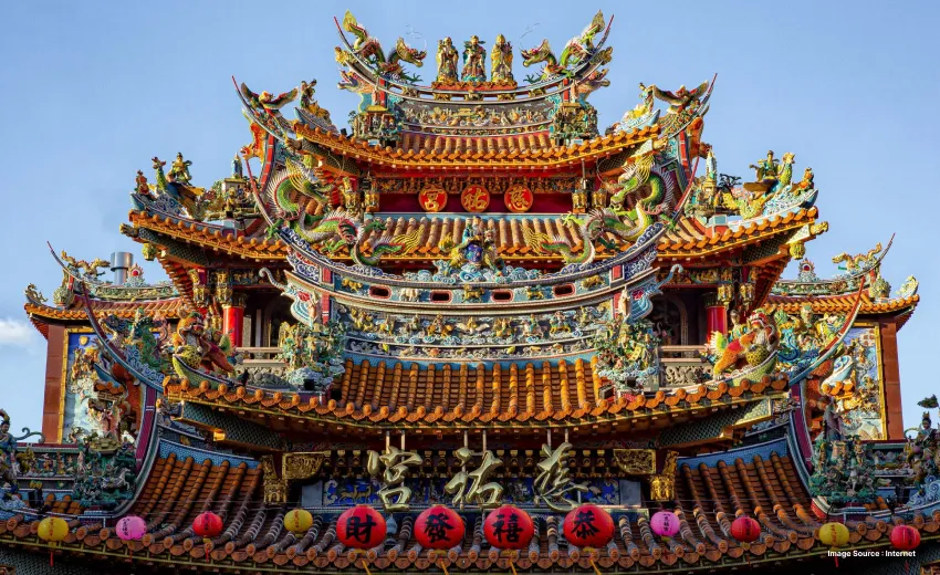Top view of one of the traditional temple of Tiawan