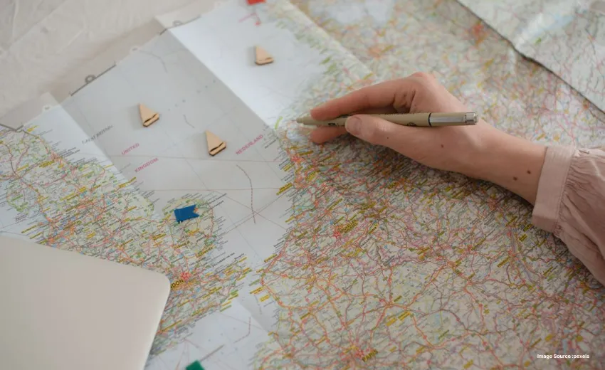 Travel route planning on a detailed map