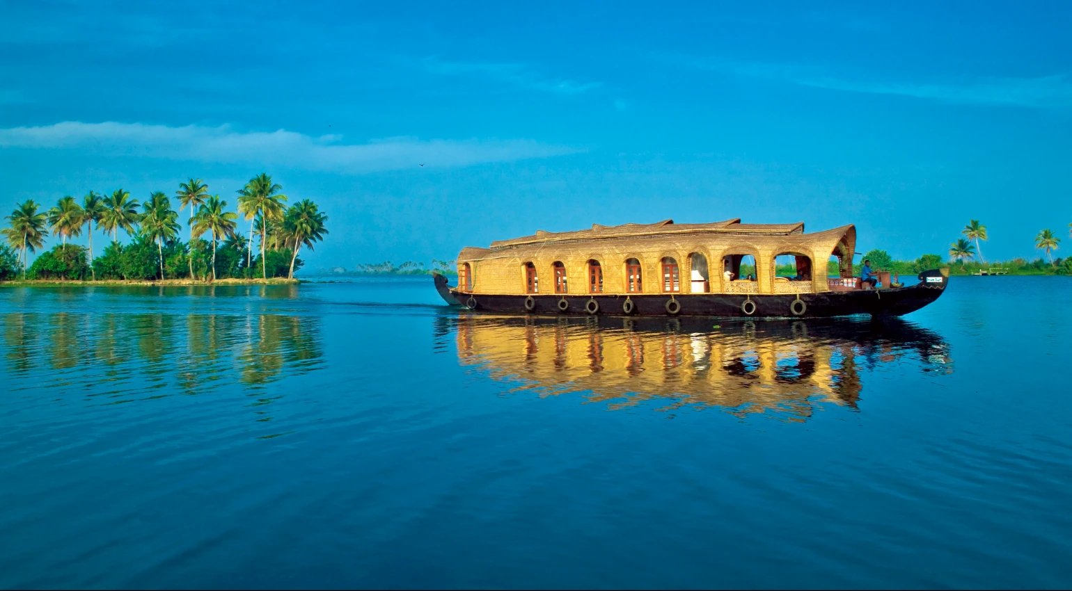 Kerala Backwater Tour