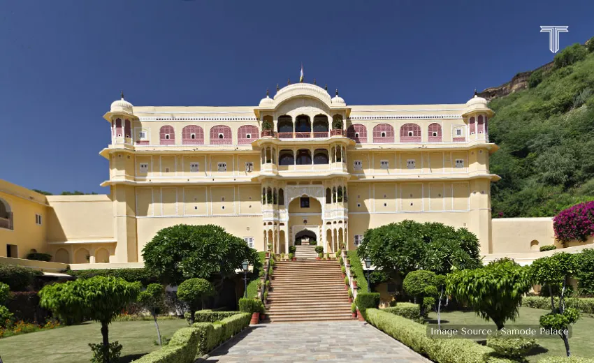 Sunset at City Palace Hotel Udaipur top Palace stay in Rajasthan