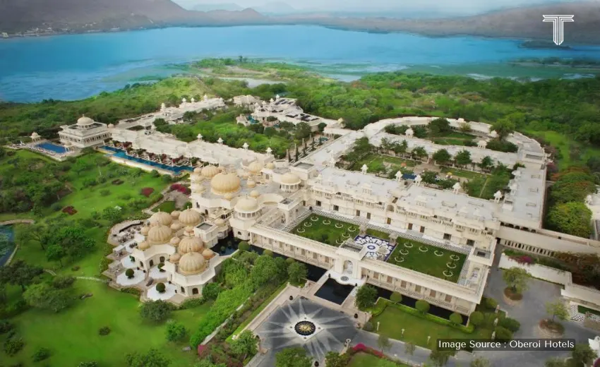 A cinematic shot of the Oberoi Udaivilas, king resort in Udaipur
