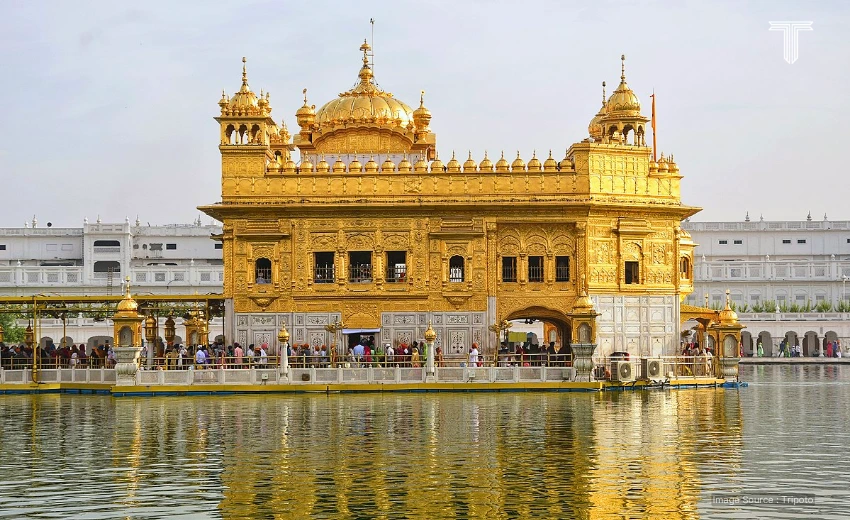 amritsar’s golden temple - famous indian places to visit