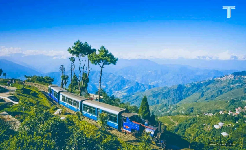 darjeeling west bengal - famous indian places to visit