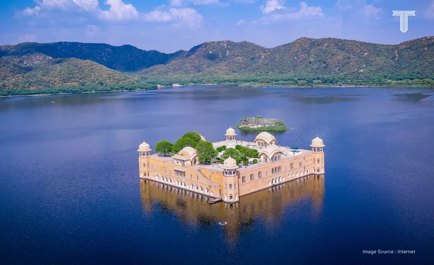 jal mahal - a places to see in north india