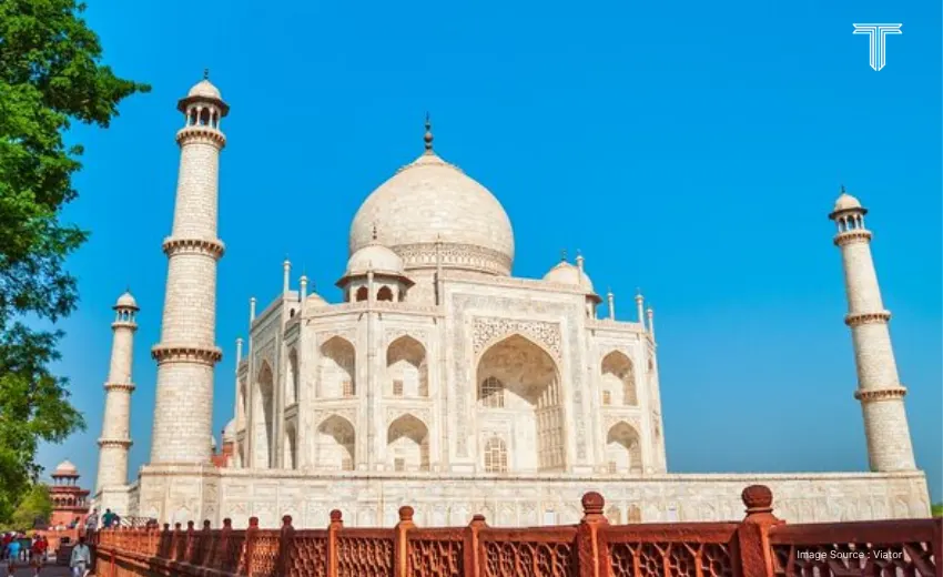best luxury train in india