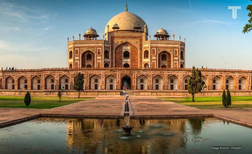 humayun's tomb - agra vs delhi for luxury heritage exploration