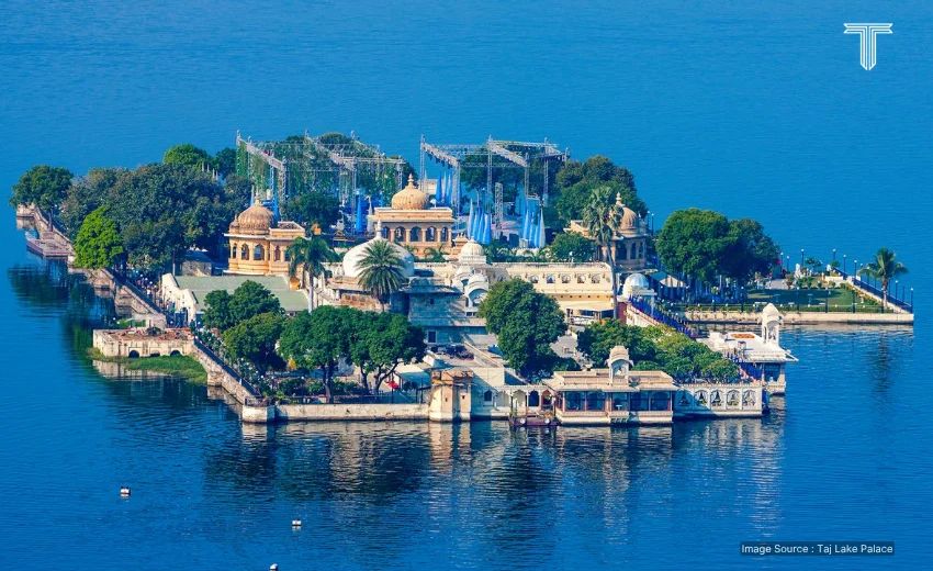 Lake Pichola in Udaipur - ultimate luxury travel