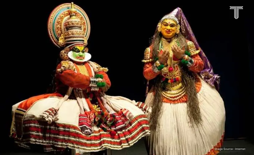 Dancers enacting Kathakali in Kerala as a part of a vibrant culture vacation emphasizing India's olden festivals and classical arts.
