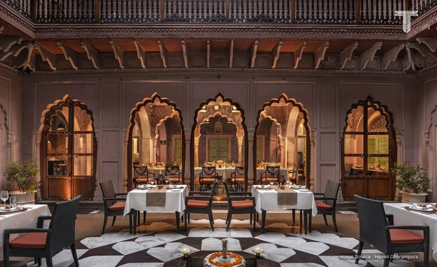 royal palace luxury suites