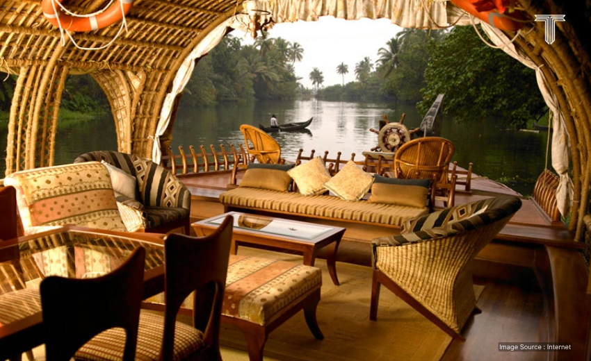  houseboat in Kerala - kerala tour guide