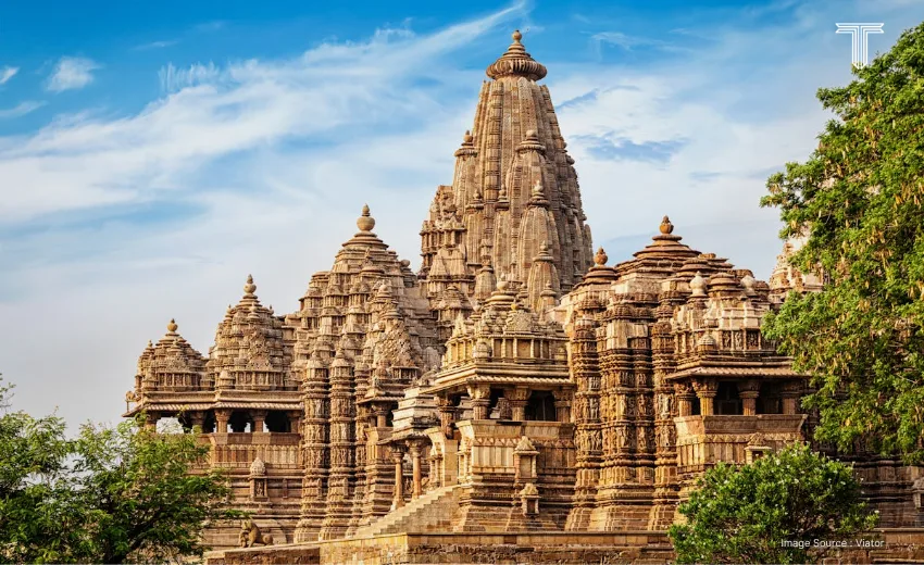 Food, Traditional Clothes, Street Shops, Forests, mountains, and temples—incredible india tourism
